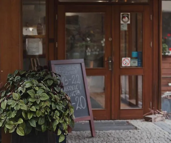 Hotel Na Skarpie - 3*