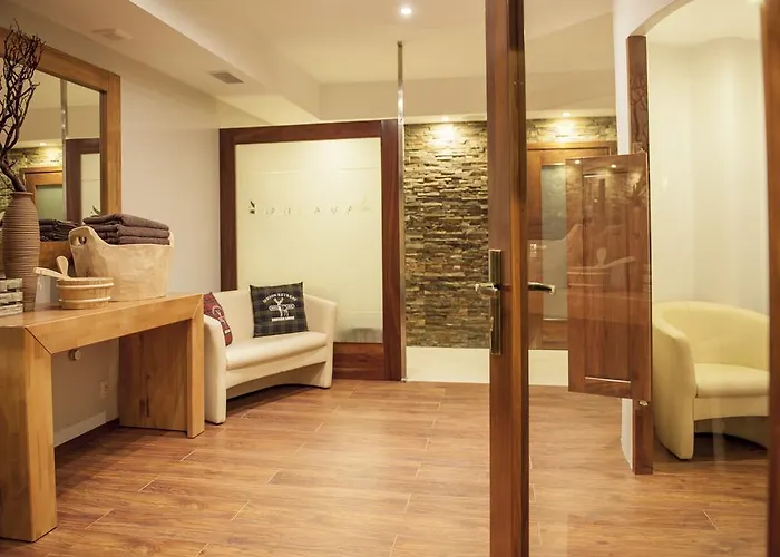 Na Skarpie - Hotel Charzykowy